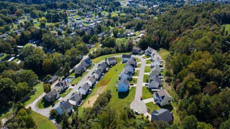 6 Brookdale Drive Morgantown WV 26508