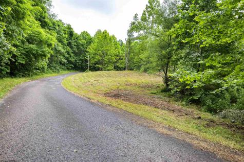 1 Tulip Lane Fairmont WV 26554