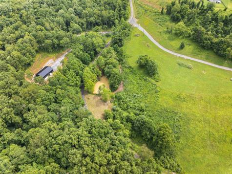 1 Tulip Lane Fairmont WV 26554