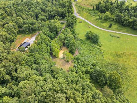 1 Tulip Lane Fairmont WV 26554