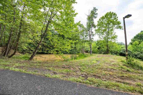 1 Tulip Lane Fairmont WV 26554