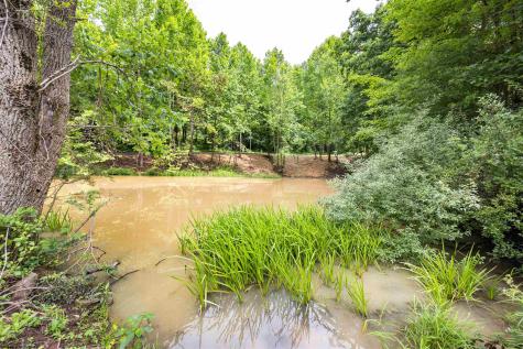 1 Tulip Lane Fairmont WV 26554