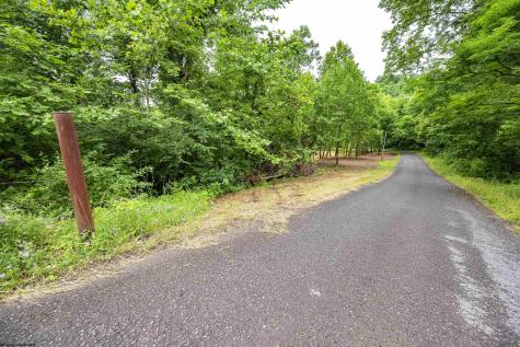 1 Tulip Lane Fairmont WV 26554