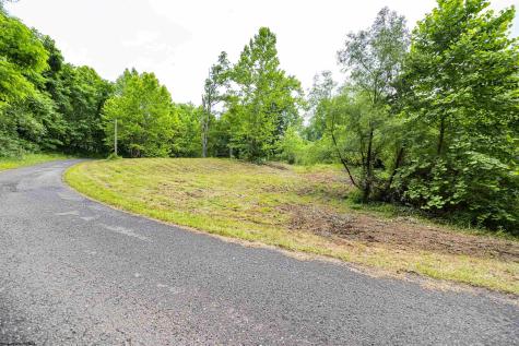 1 Tulip Lane Fairmont WV 26554