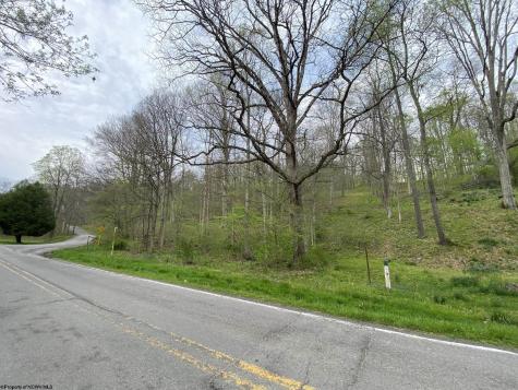 5 E Run Circle Four States WV 26572