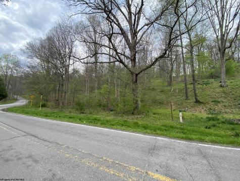 5 E Run Circle Four States WV 26572