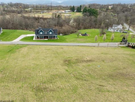15 Belgian Lane Morgantown WV 26508