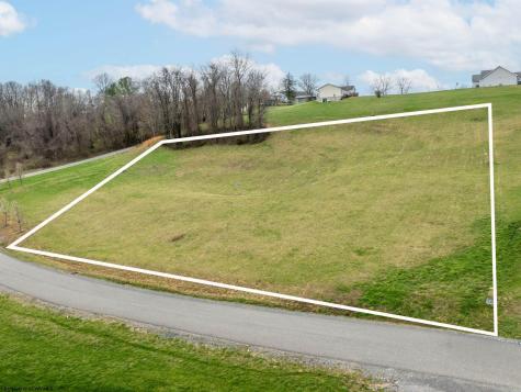 15 Belgian Lane Morgantown WV 26508