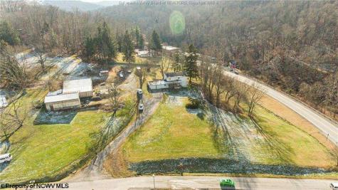 18 Herald Drive East Fairmont WV 26554