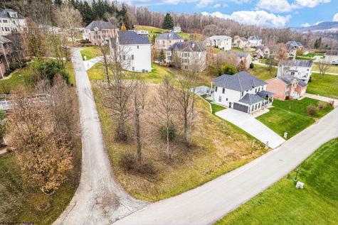 32 Brettwald Drive Morgantown WV 26508