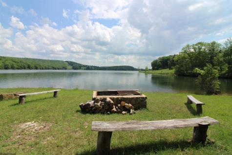 132 Dogwood Lane Terra Alta WV 26764