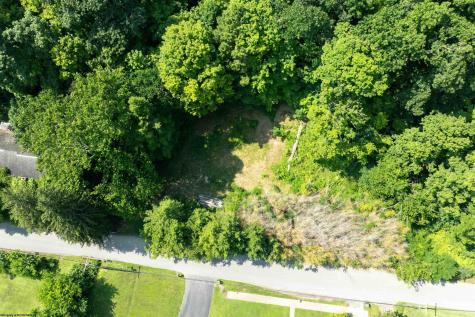 109 Dug Hill Road Morgantown WV 26508