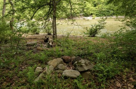 1 S Crim Avenue Belington WV 26250