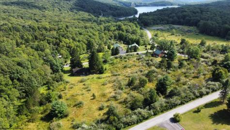 52 Bobolink Drive Terra Alta WV 26764