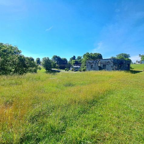 140 Locust Avenue Masontown WV 26542