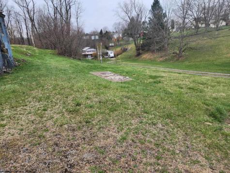 140 Locust Avenue Masontown WV 26542