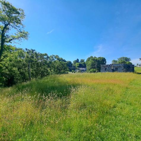 140 Locust Avenue Masontown WV 26542