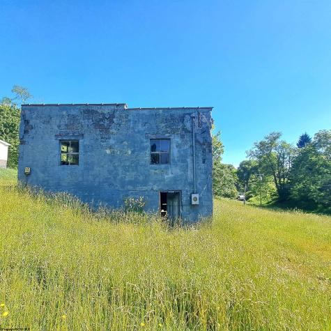 140 Locust Avenue Masontown WV 26542