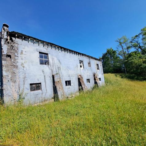 140 Locust Avenue Masontown WV 26542
