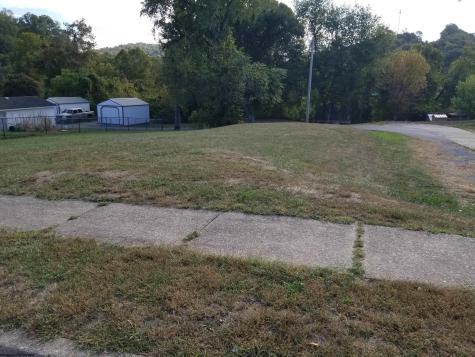 122 Kelly Street Clarksburg WV 26301