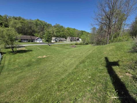 Lot 13 Tymber Creek Drive Clarksburg WV 26301