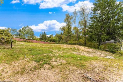 563 Killarney Drive Morgantown WV 26505