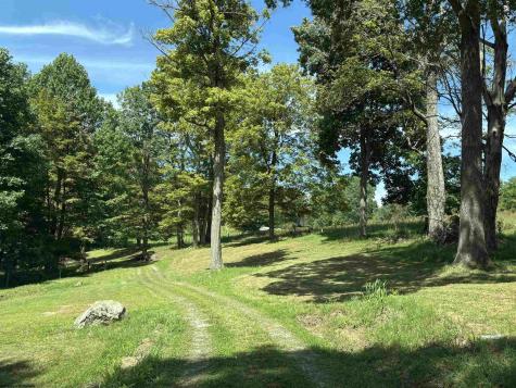 152 Rocky Lane Volga WV 26238