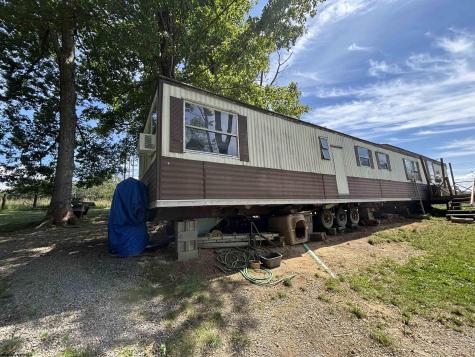 152 Rocky Lane Volga WV 26238