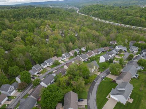 7 Monument Lane Morgantown WV 26508
