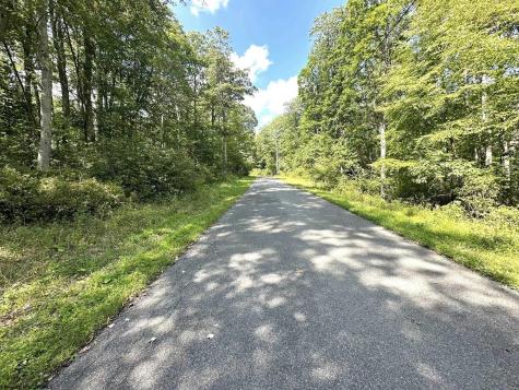 70 Pine Drive Terra Alta WV 26764