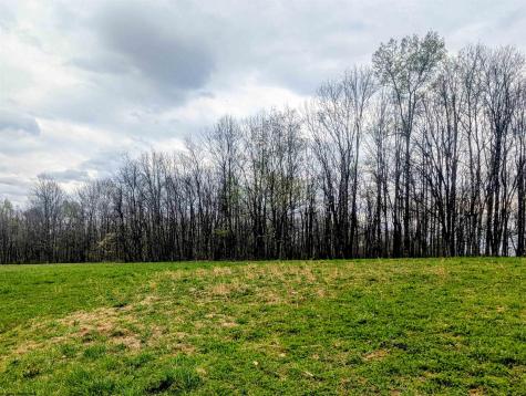 13 Sand Bank Road Masontown WV 26542