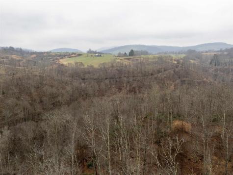 1 Red Rock Road Rowlesburg WV 26425