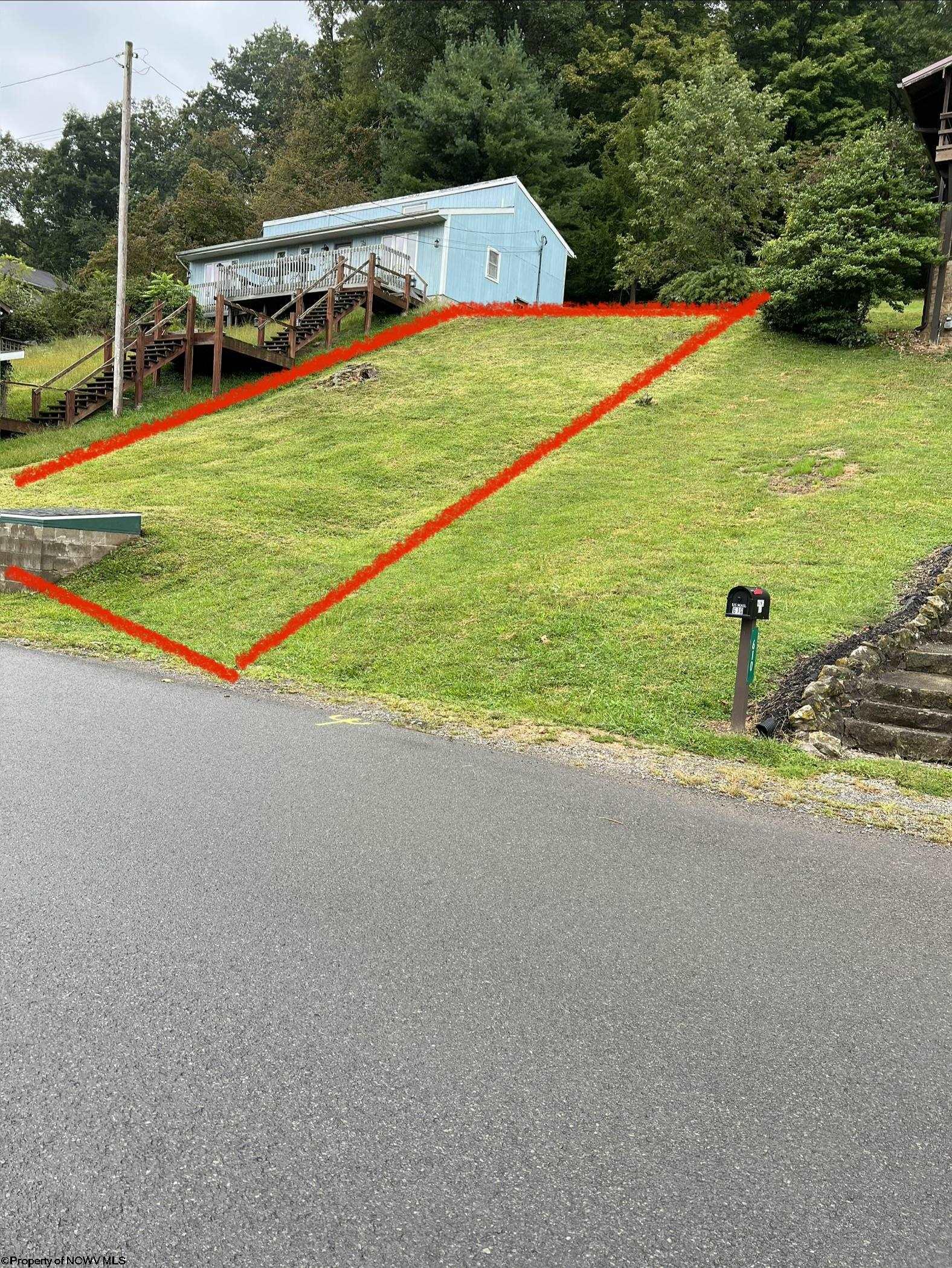 65 Lake Floyd Circle Bristol WV 26426