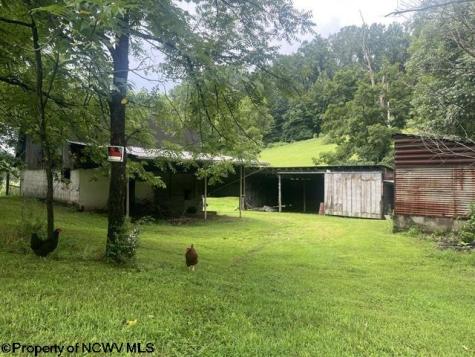 139 Vineyard Lane Fairmont WV 26554