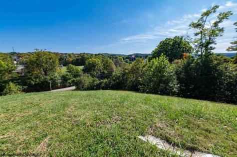 7 Brookdale Drive Morgantown WV 26508