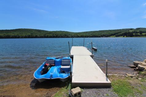 154 Daisy Drive Terra Alta WV 26764