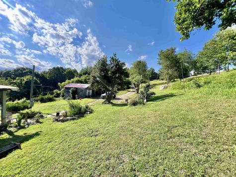 1945 Wilson Ridge Road Duck WV 25063