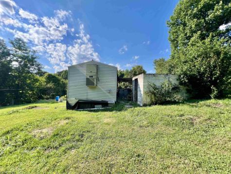 1945 Wilson Ridge Road Duck WV 25063
