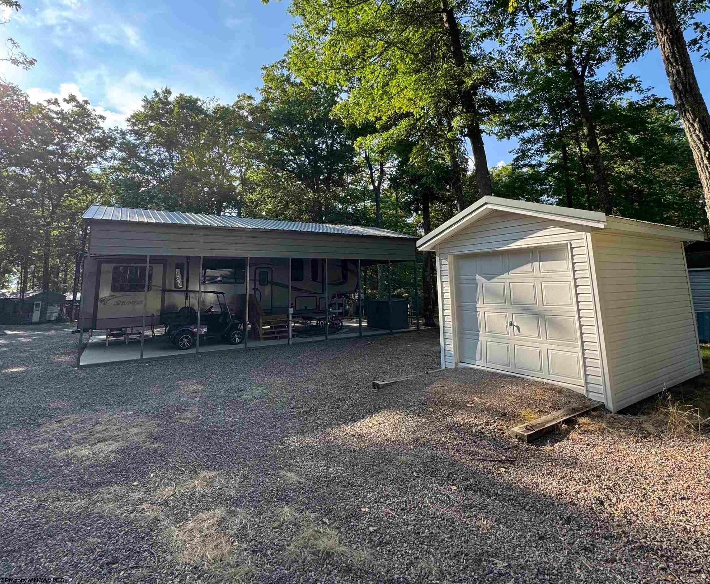 2549 Nelchina Court Bruceton Mills WV 26525
