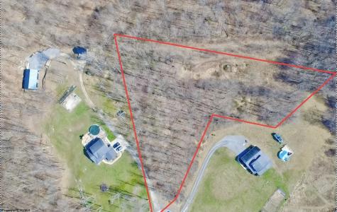 21 Poplar Drive Grafton WV 26354