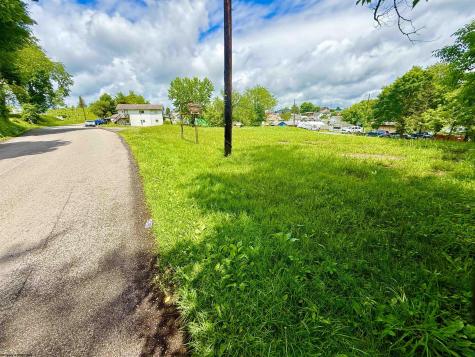 36 E Grafton Road Fairmont WV 26554