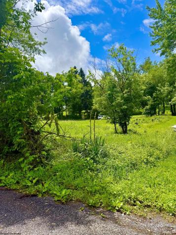 36 E Grafton Road Fairmont WV 26554