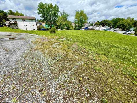 36 E Grafton Road Fairmont WV 26554