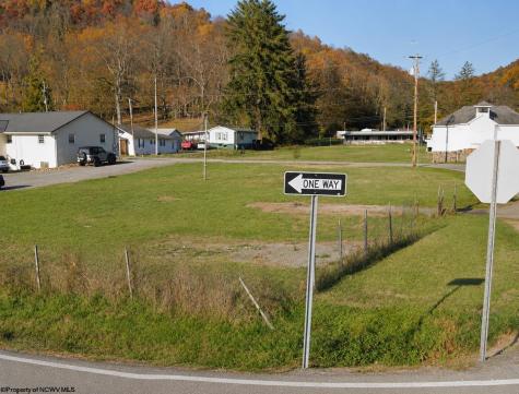 3106 Old Route 33 East Highway Horner WV 26372