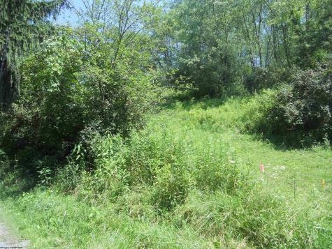 595 Wades Run And Bowlby Road Morgantown WV 26501