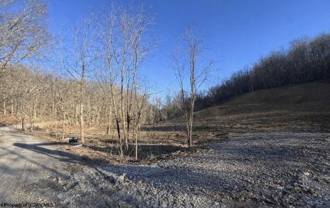 0 Glory Barn Road Morgantown WV 26501