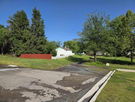 828 Fairmont Road Westover WV 26501