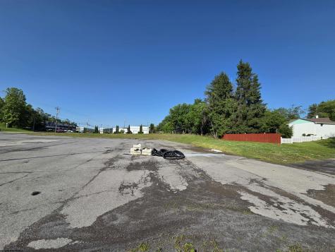 828 Fairmont Road Westover WV 26501