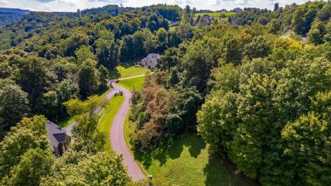 36 Diamond Ridge Morgantown WV 26508