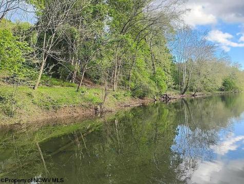 34 Sandy Beach Road Fairmont WV 26554
